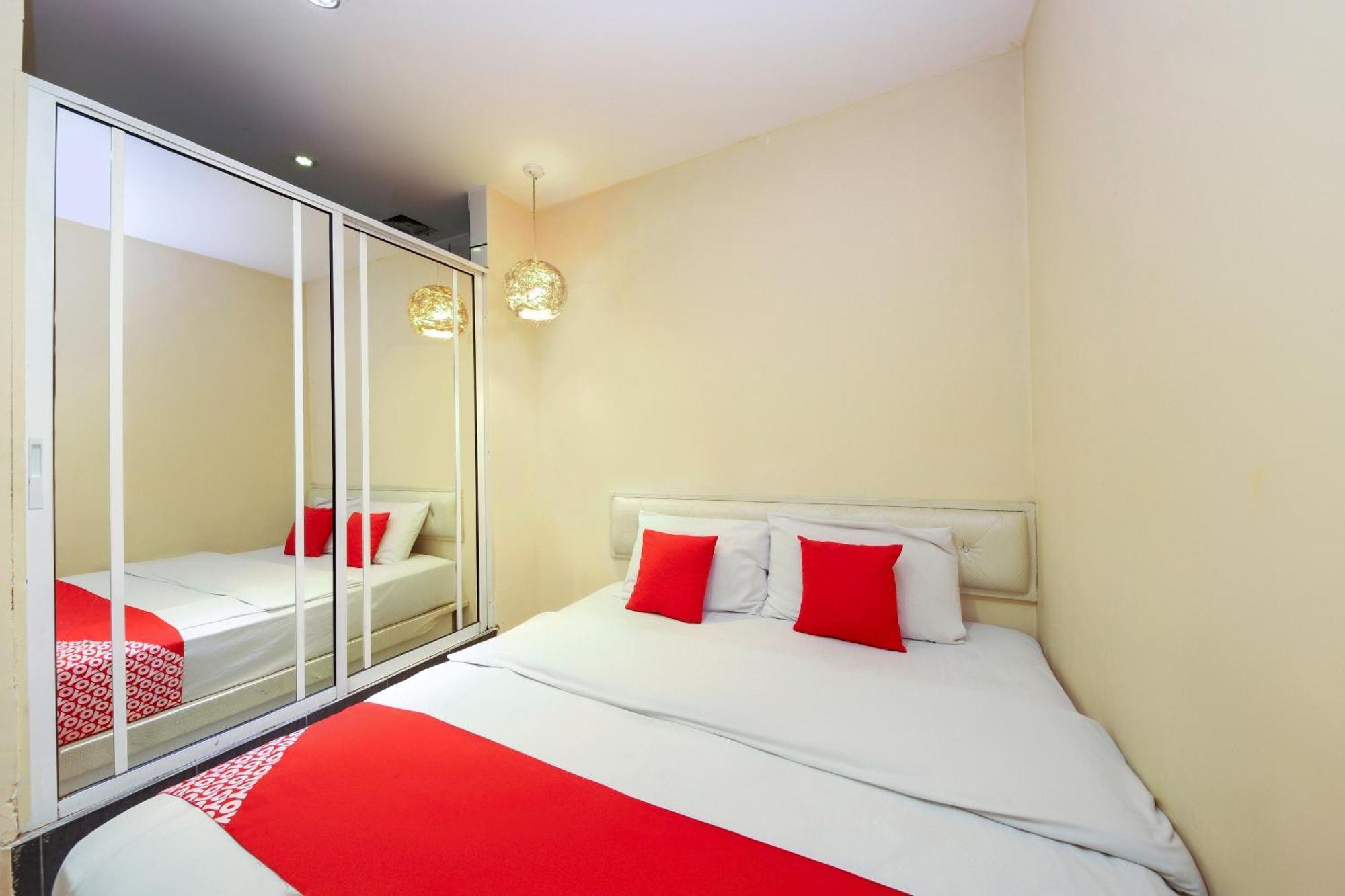 โอโย 479 เดอะ กรีน โฮเต็ล Hotel อัมปัง ภายนอก รูปภาพ